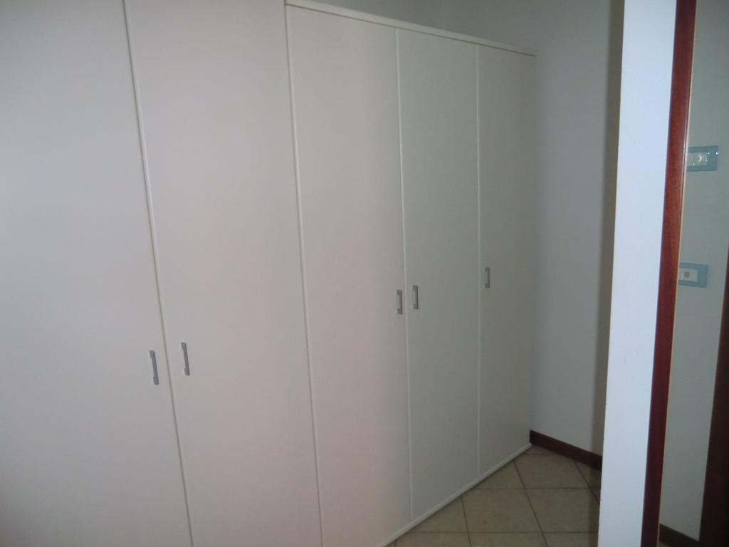 Residence Elisa Piano Terra Con Giardino E Posto Spiaggia Incluso Каорле Номер фото